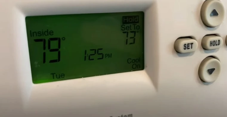 Braeburn Thermostat Cool Flashing